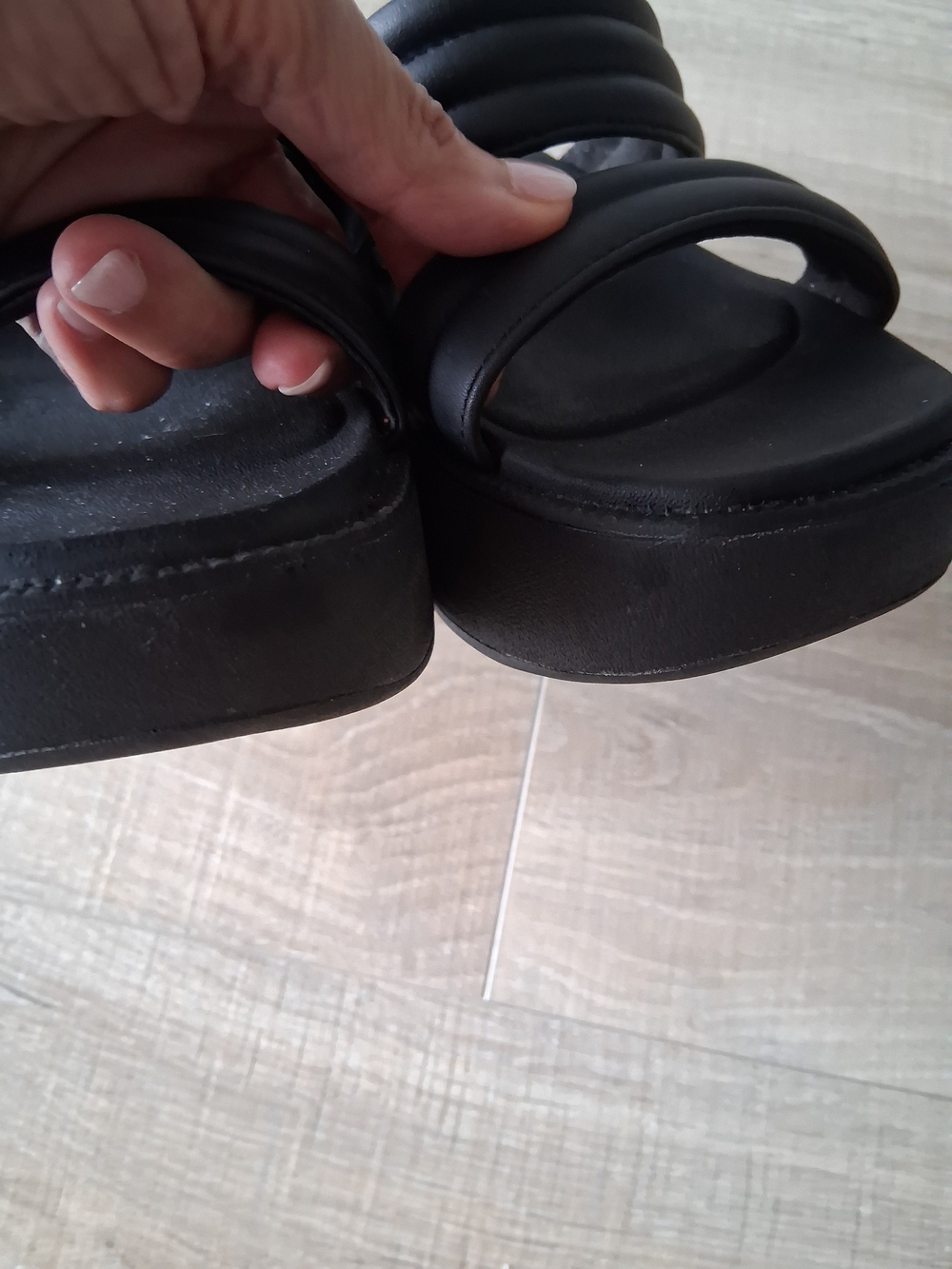 Reef Lofty Lux Hi Black Platform Slide Sandals - Picture 6 of 8